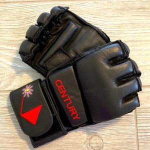 Women’s Century Grip Bar Bag/Kickboxing Gloves 🌸